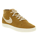 Nike Kenshin chukka Flat gold beach suede ...
