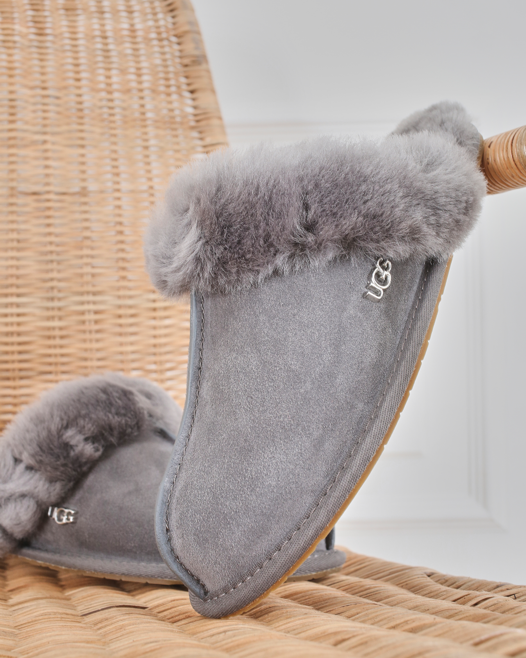 Sophisticated UGG Scuffette slippers in slate grey.