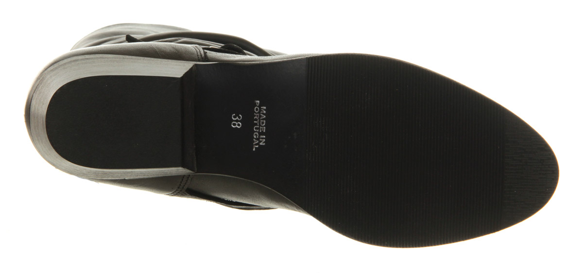 OFFICEAlbanyBlack Leather