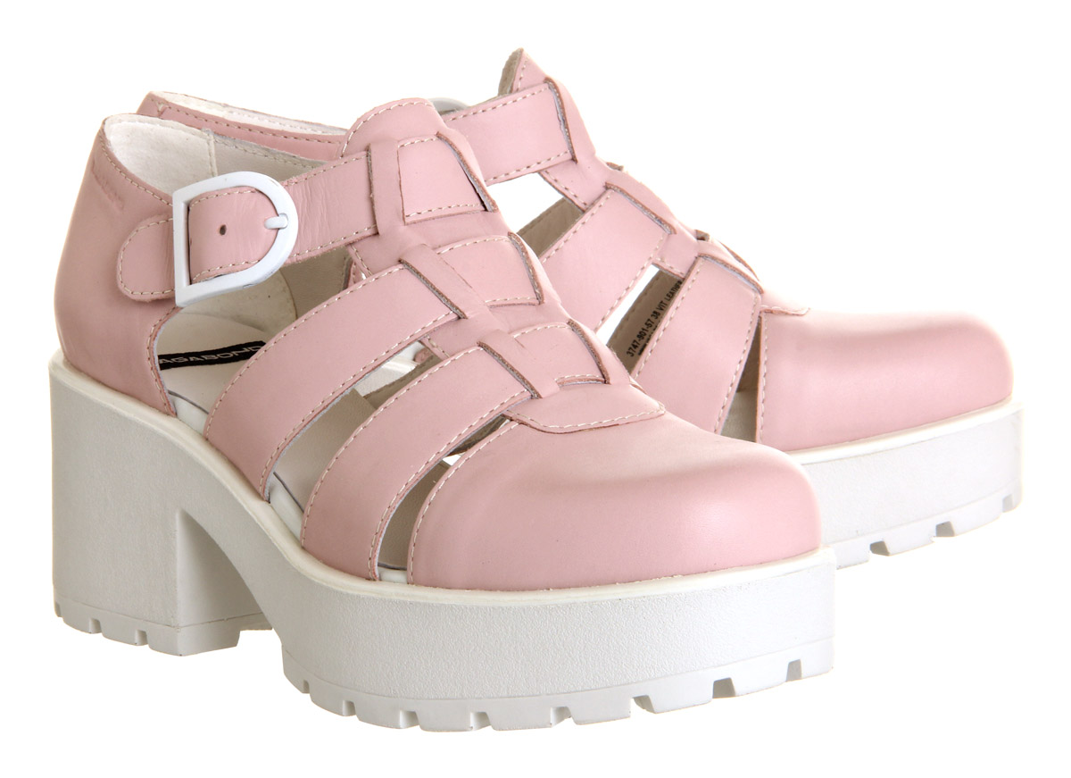 Vagabond ShoemakersDioon Closed Toe SandalMilkshake Pink Leather