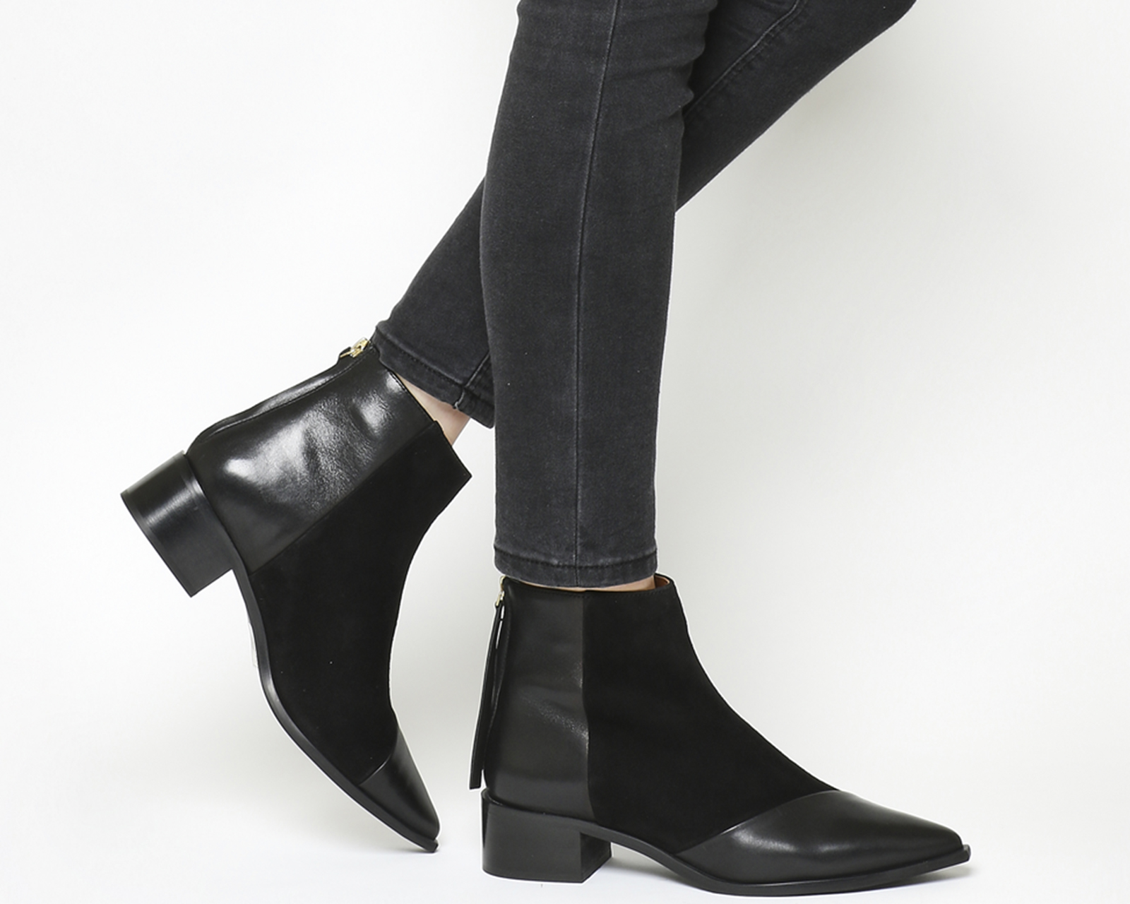 flat black pointed boots
