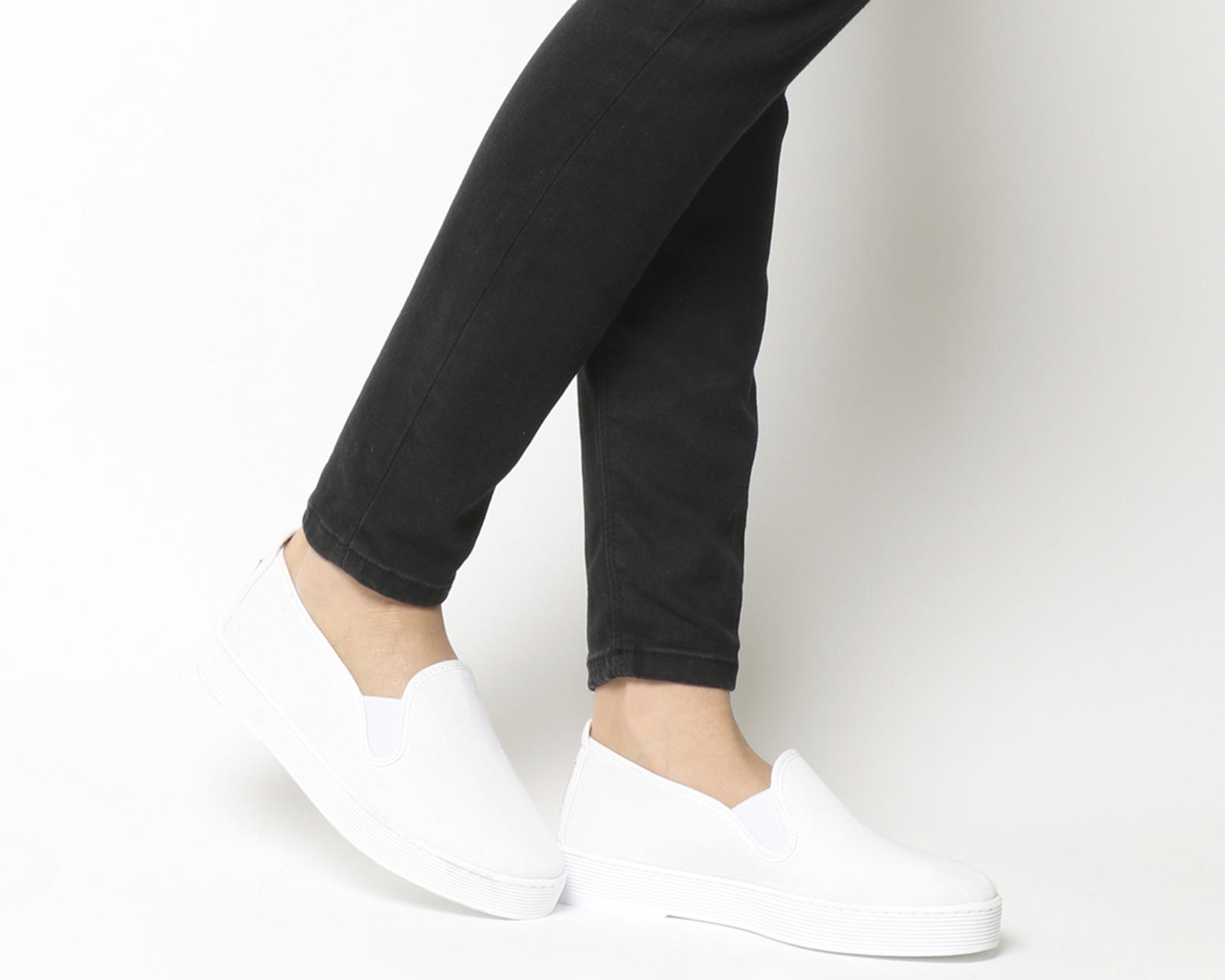 isotoner adjustable slippers