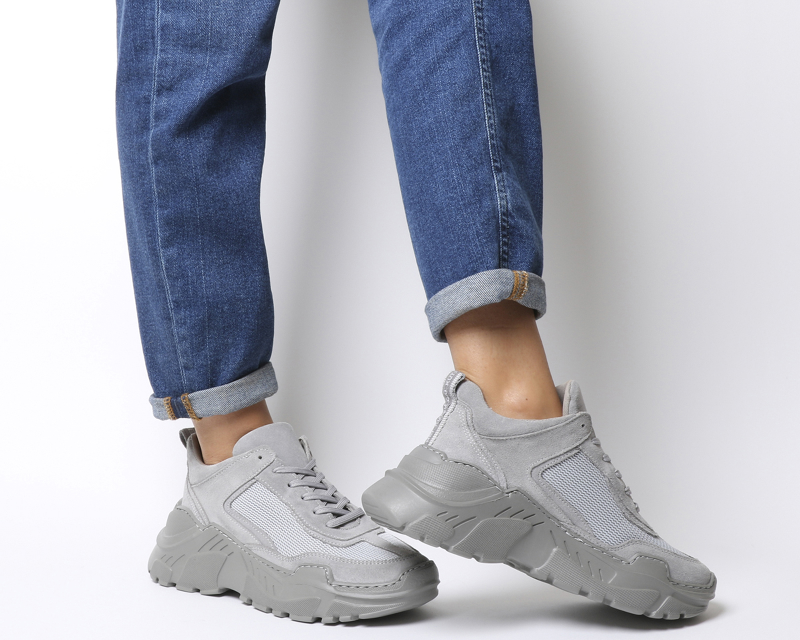 chunky trainers grey